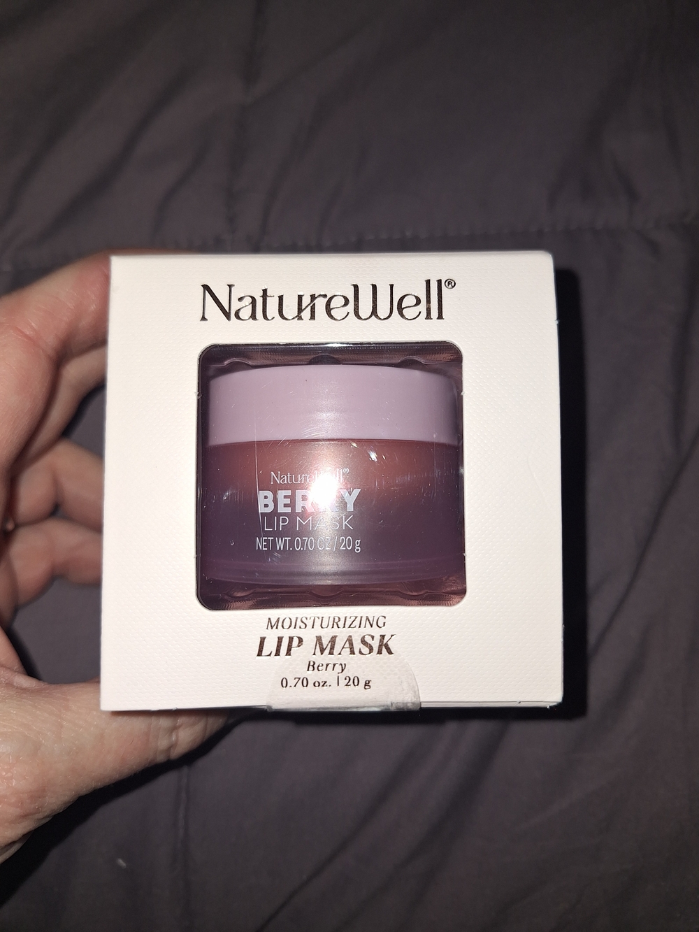 Berry Lip Mask Jar with Pink-to-Purple Packaging